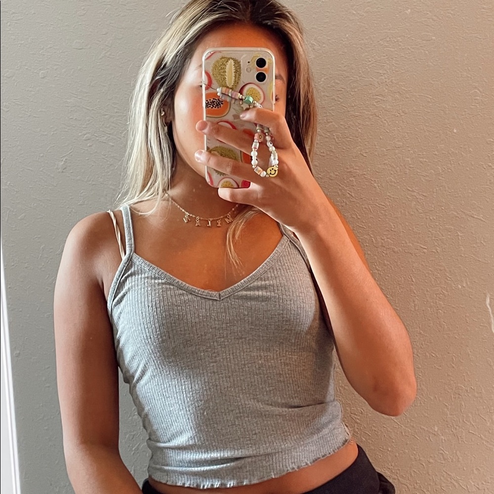 Grey tank top